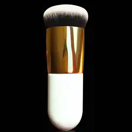 Chubby Pier Foundation Brush, BABBAK'S LTD