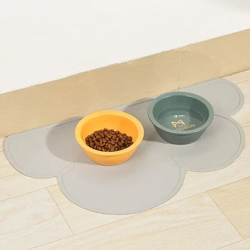 BABBAK'S LTD Non‑Spill Waterproof Pet Feeding Mat – Non‑Slip Silicone Food Placemat for Cats & Dogs