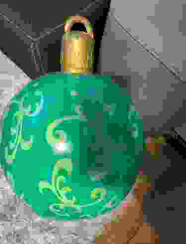 BABBAK'S LTD - Large Inflatable Christmas Ball Balloon – Waterproof Outdoor Holiday Decoration